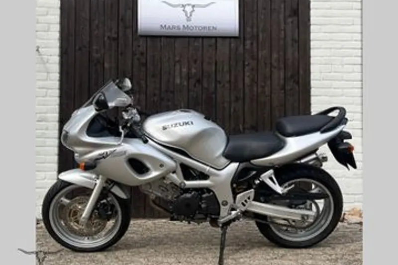 Suzuki SV650 (2002)