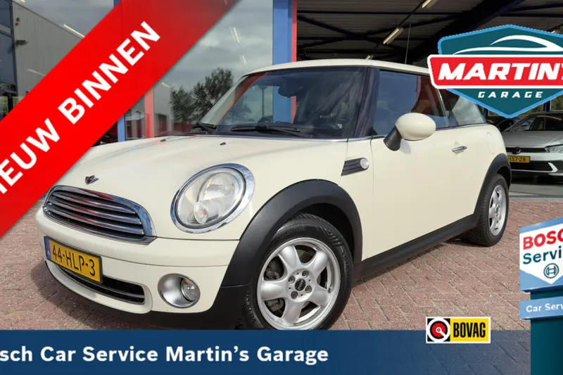 MINI One (2009)
