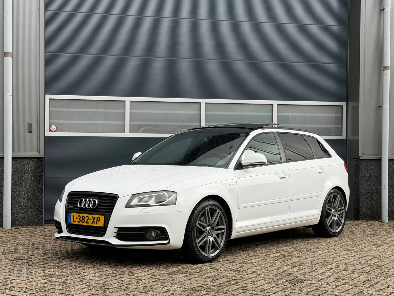 Audi A3 (2009) — foto 1