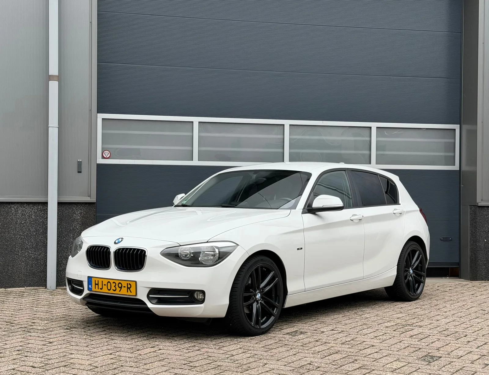 BMW 1-Serie (2015) — foto 1