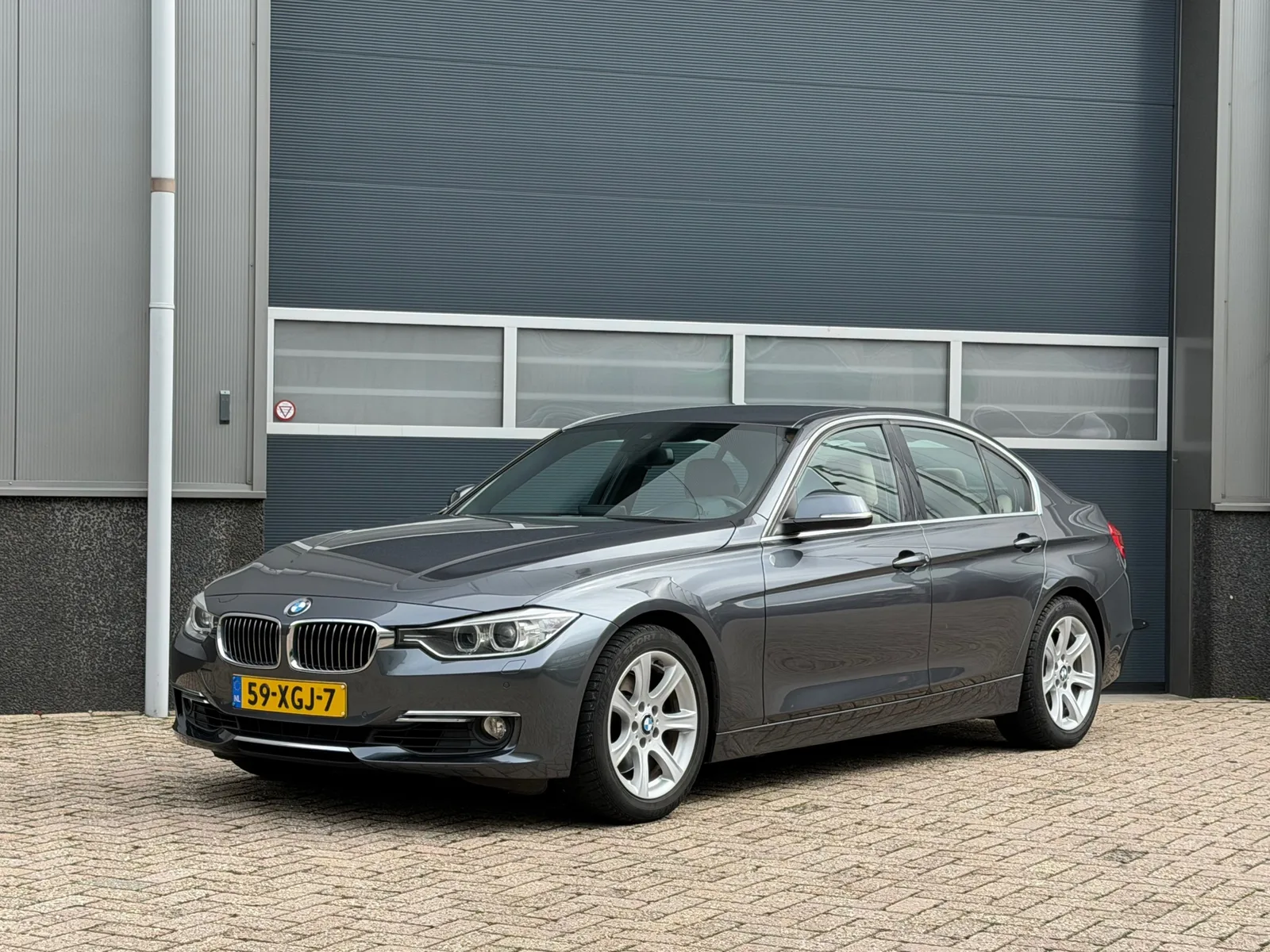 BMW 3-Serie (2012) — foto 1