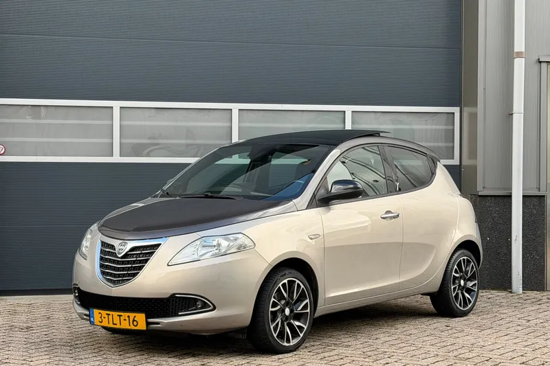 Lancia Ypsilon (2014)