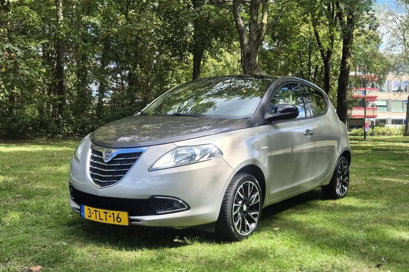 Lancia Ypsilon (2014)