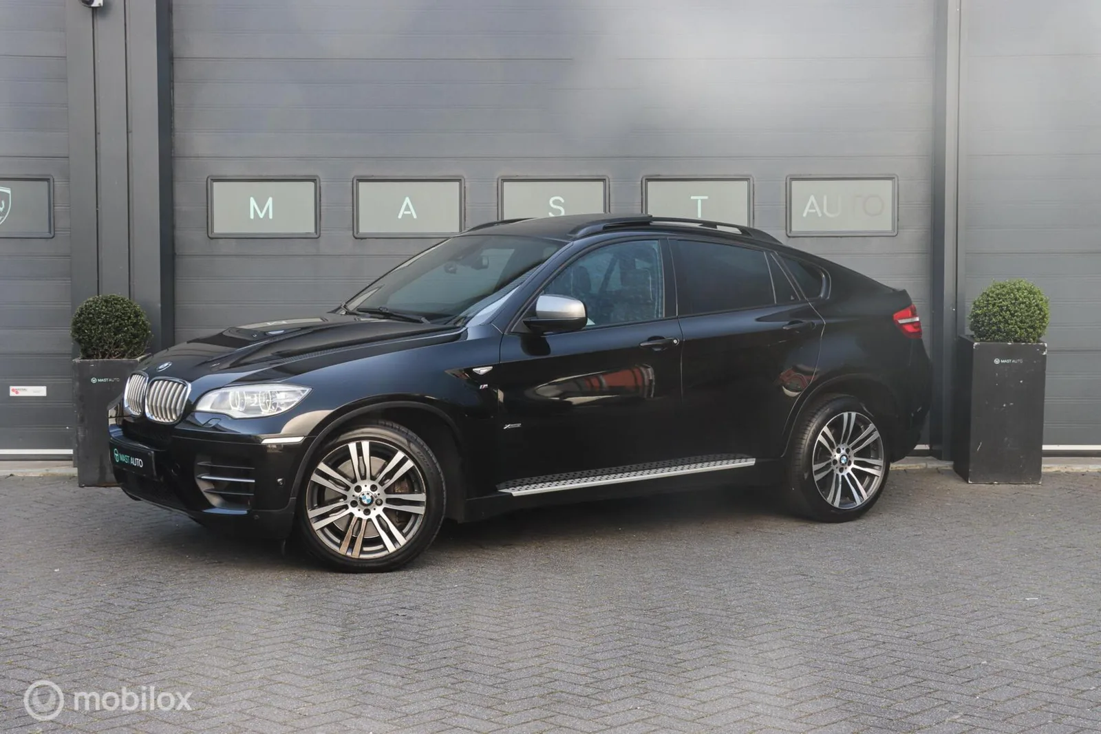BMW X6 (2013) — foto 1