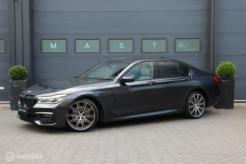 BMW 7-Serie (2016)