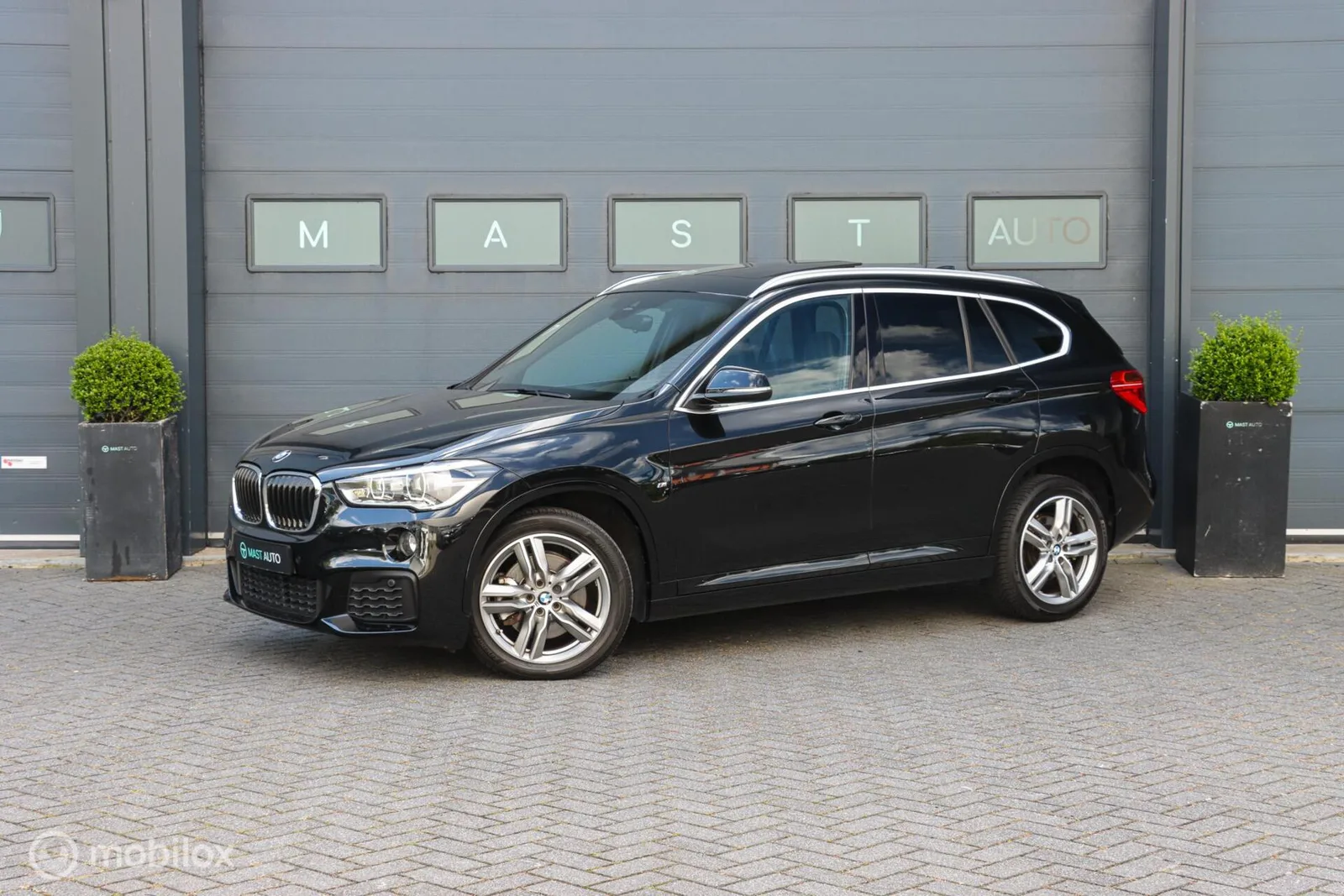 BMW X1 (2017) — foto 1
