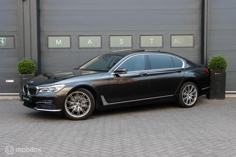 BMW 7-Serie (2015)