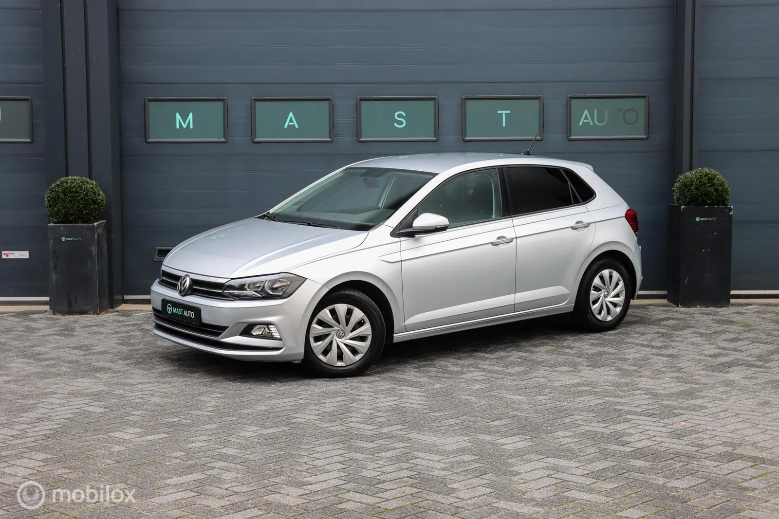 Volkswagen Polo (2020) — foto 1