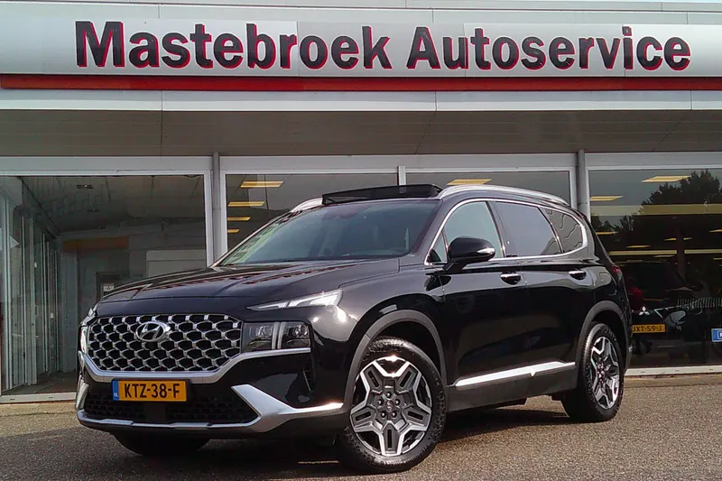 Hyundai Santa Fe (2022)
