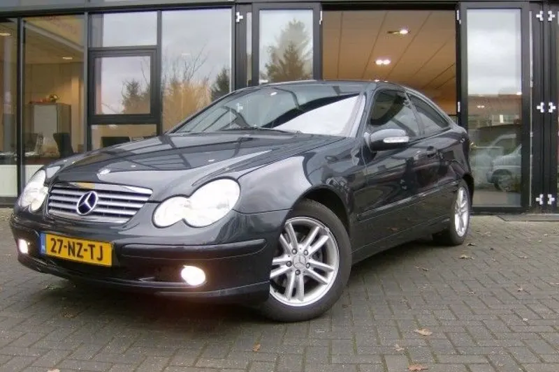 Mercedes-Benz C-Klasse (2004)