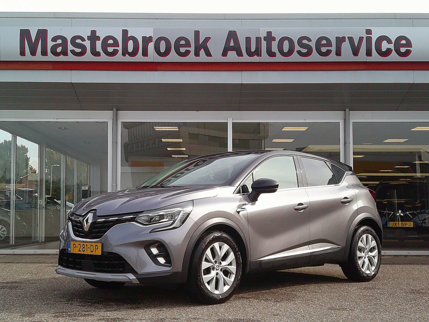 Renault Captur (2022) — foto 1