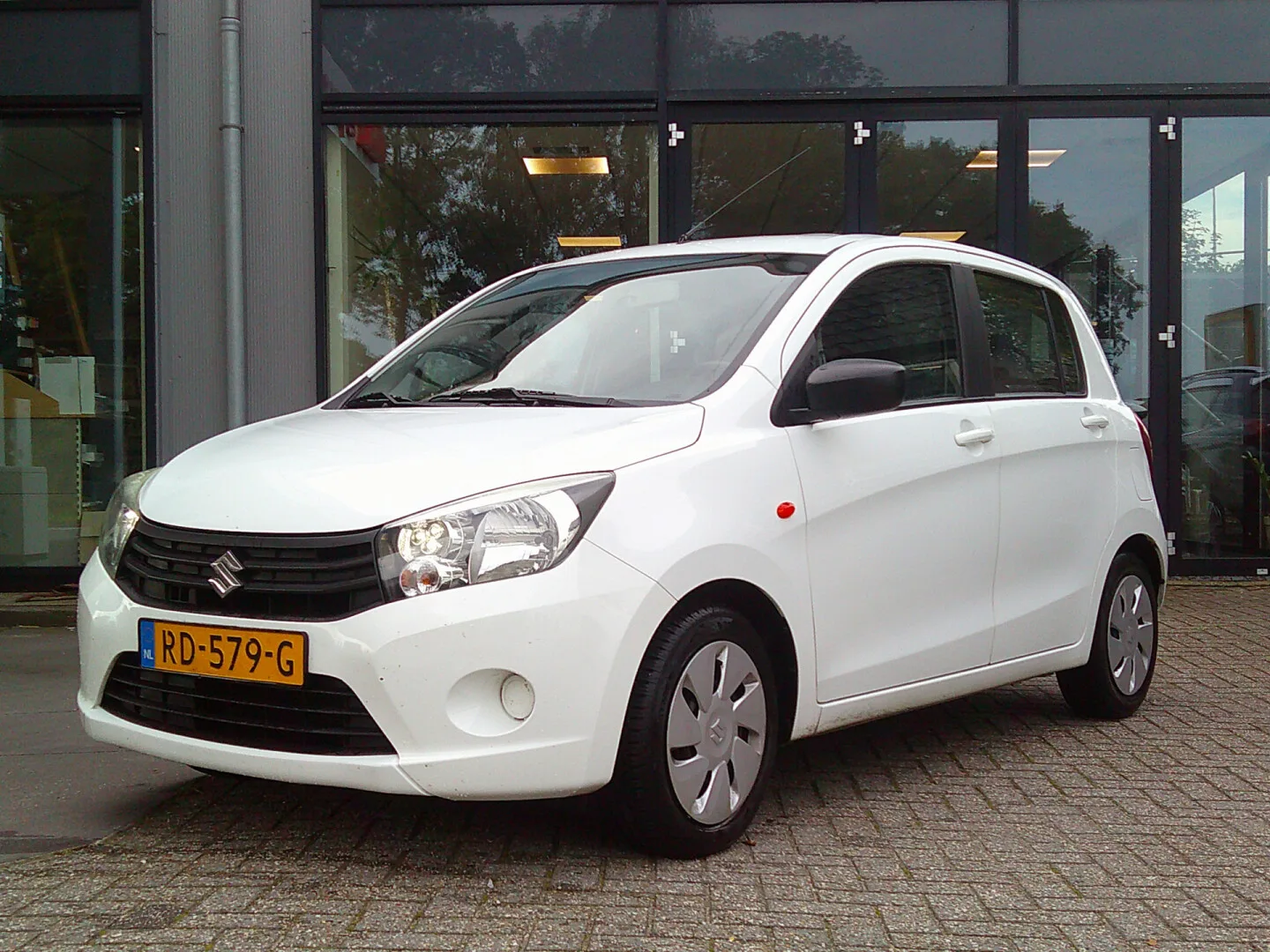 Suzuki Celerio (2017) — foto 1