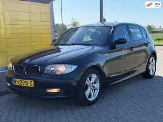 BMW 1-Serie (2009) — foto 1