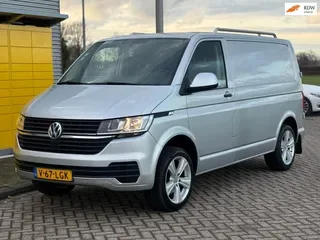 Volkswagen Transporter (2019) — foto 1