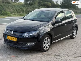 Volkswagen Polo (2012) — foto 1
