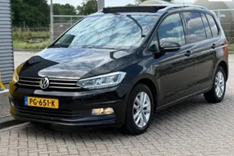 Volkswagen Touran (2016)
