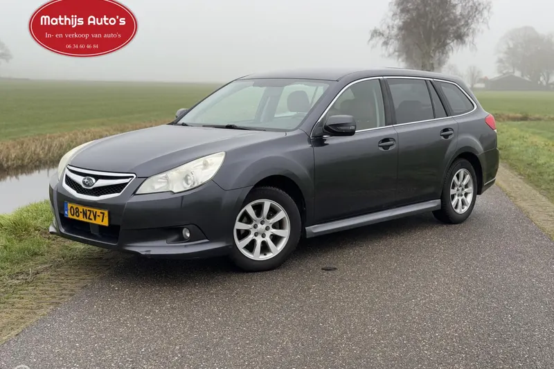 Subaru Legacy (2011)