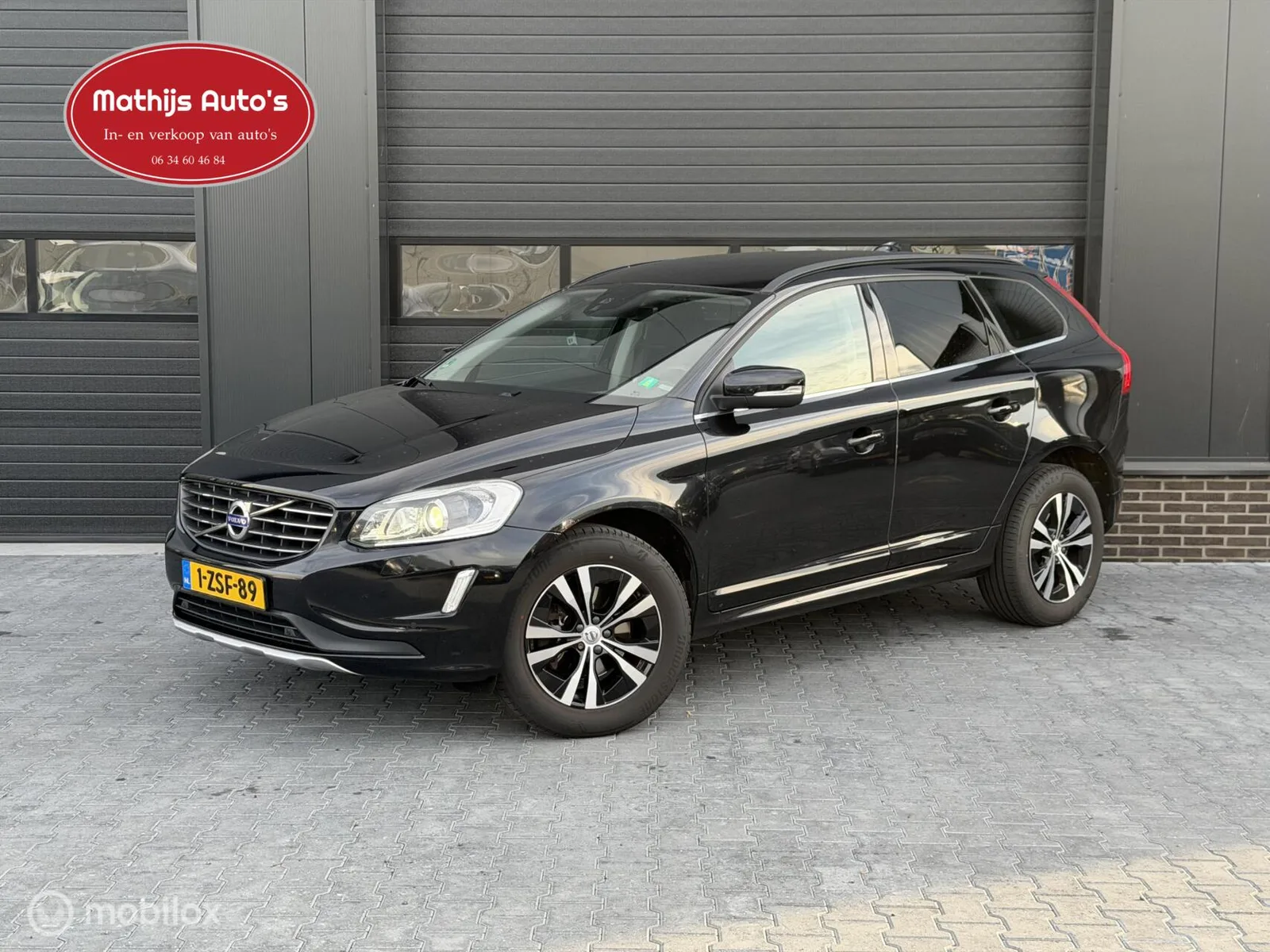 Volvo XC60 (2015) — foto 1