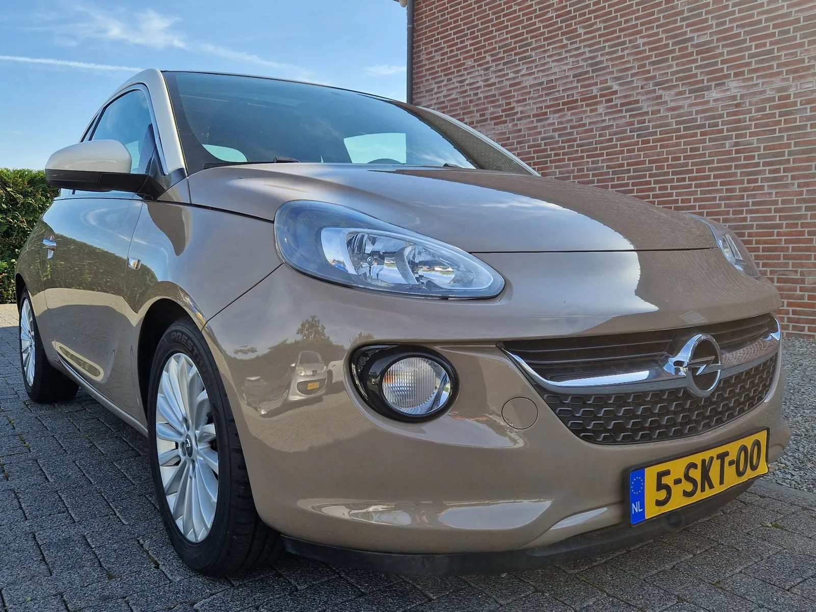 Opel Adam (2013) — foto 1