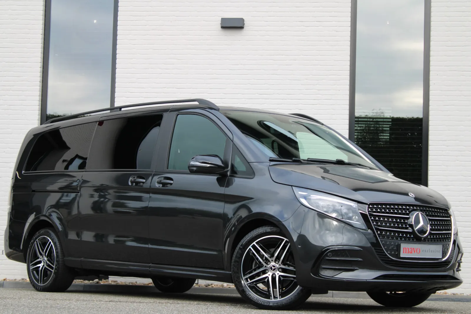 Mercedes-Benz V-Klasse (2025) — foto 1
