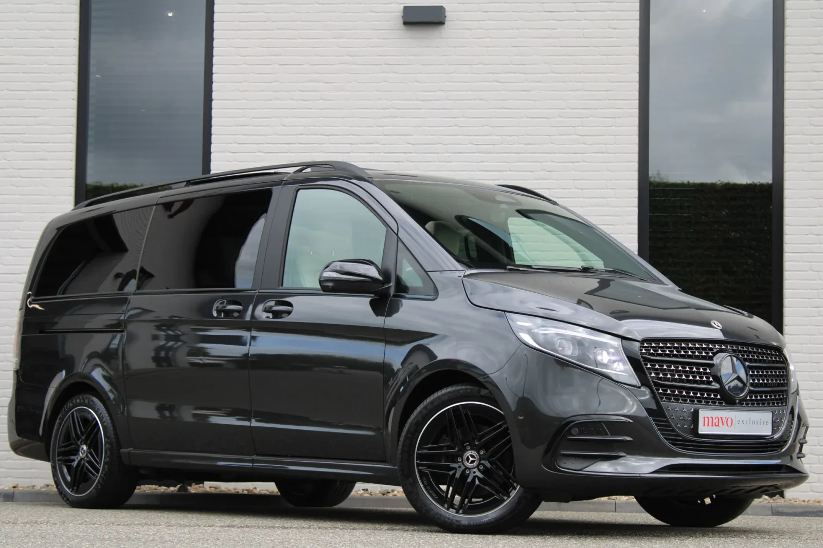 Mercedes-Benz V-Klasse (2024) — foto 1