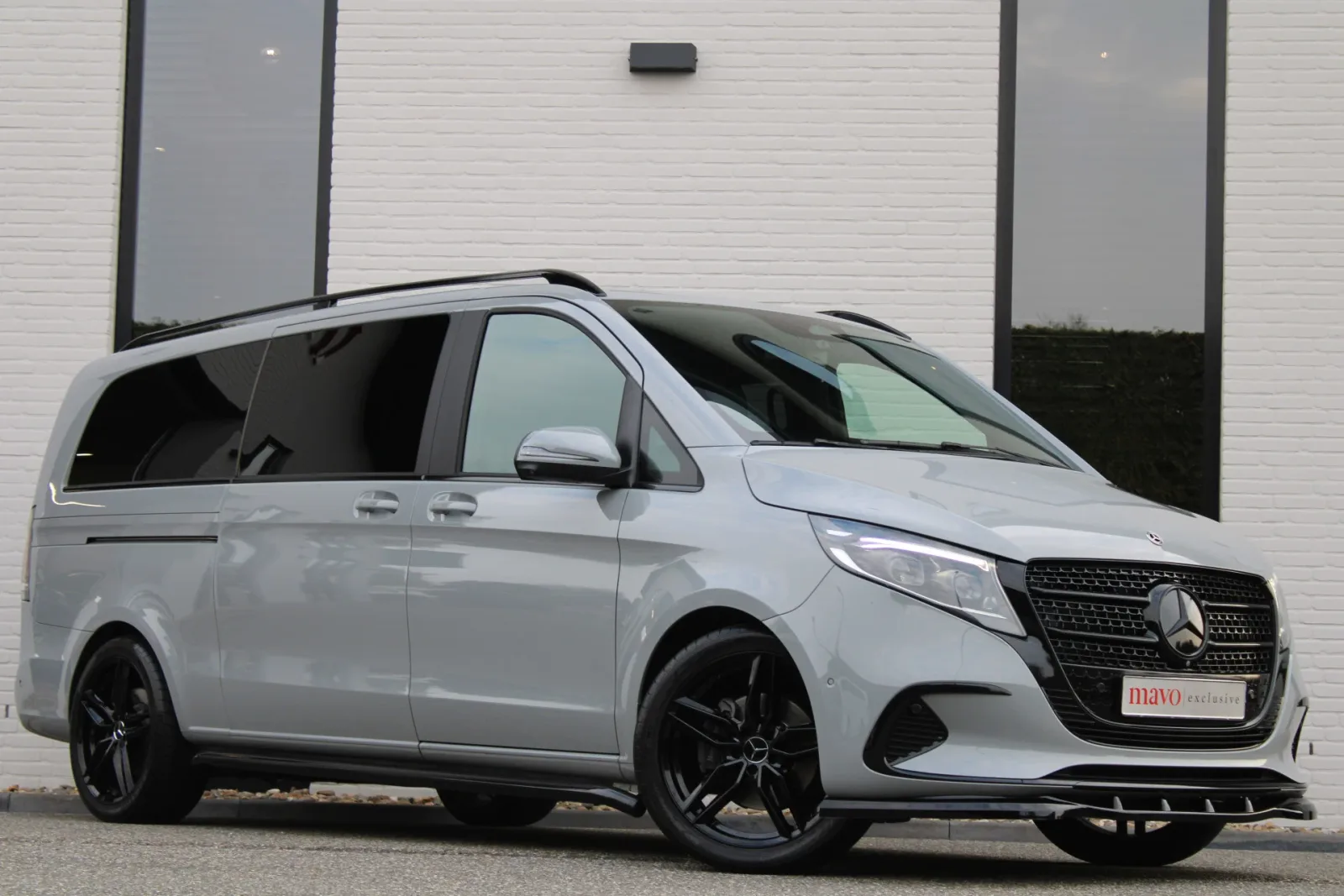Mercedes-Benz V-Klasse (2024) — foto 1