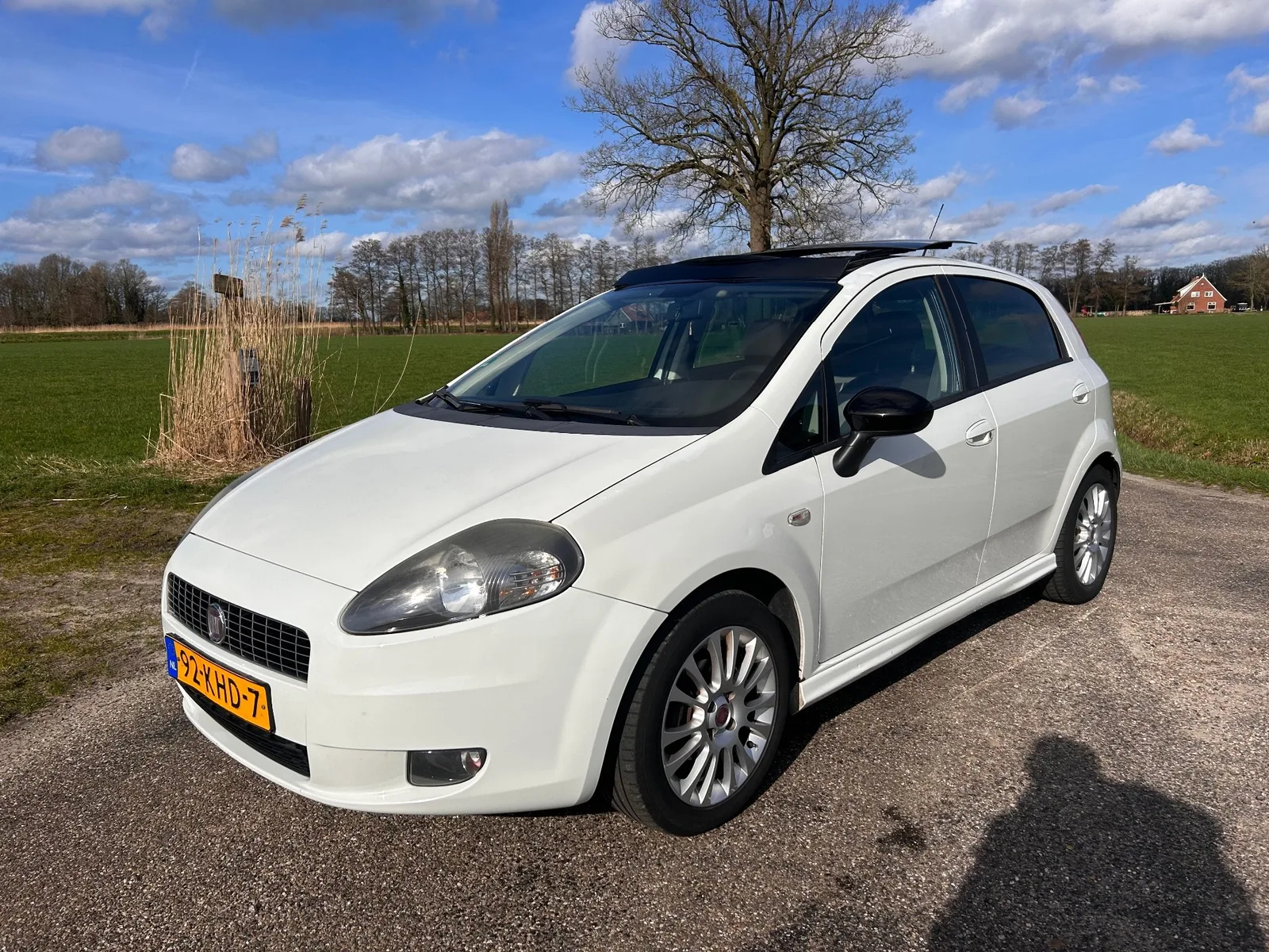 Fiat Punto (2009) — foto 1