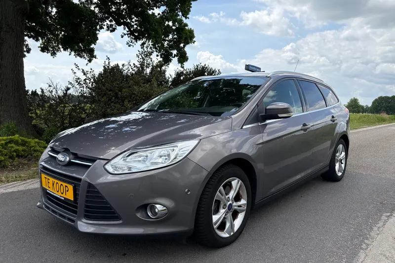 Ford Focus (2012)