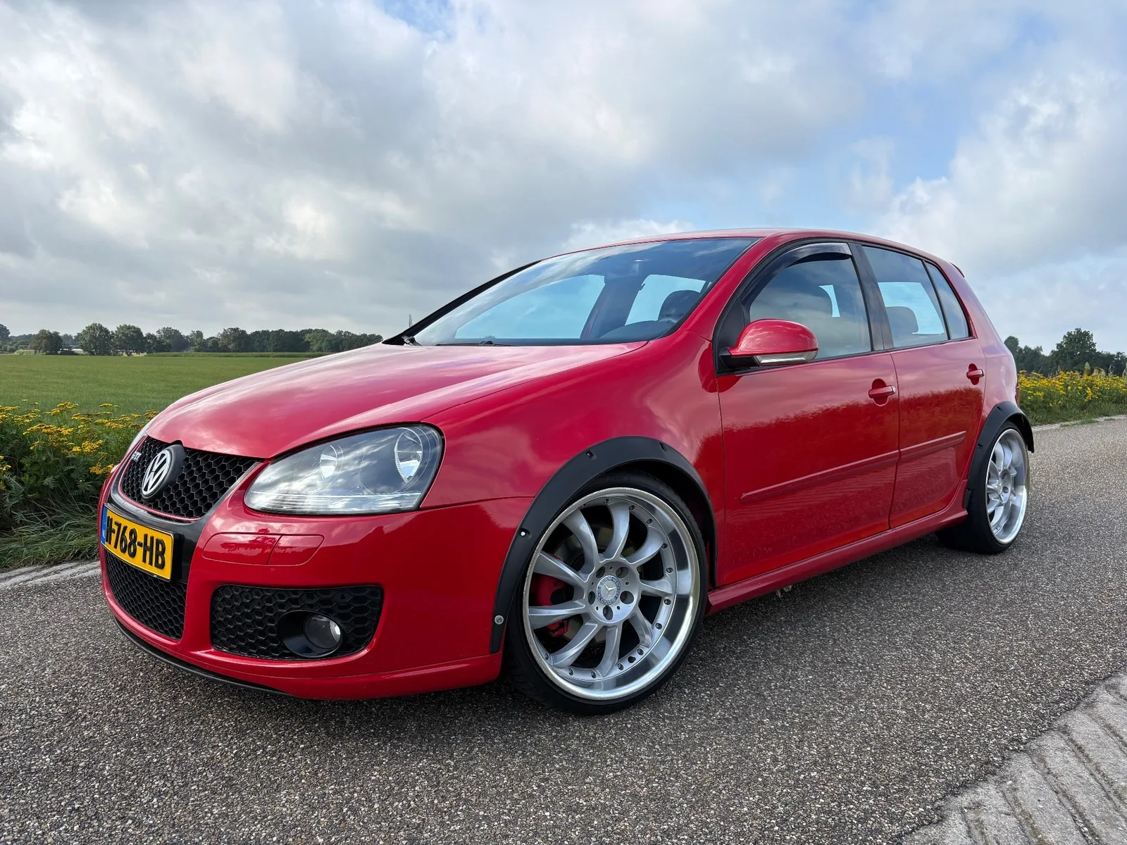 Volkswagen Golf (2005) — foto 1