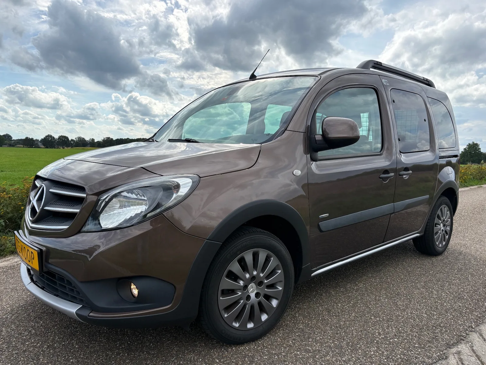 Mercedes-Benz Citan (2017) — foto 1