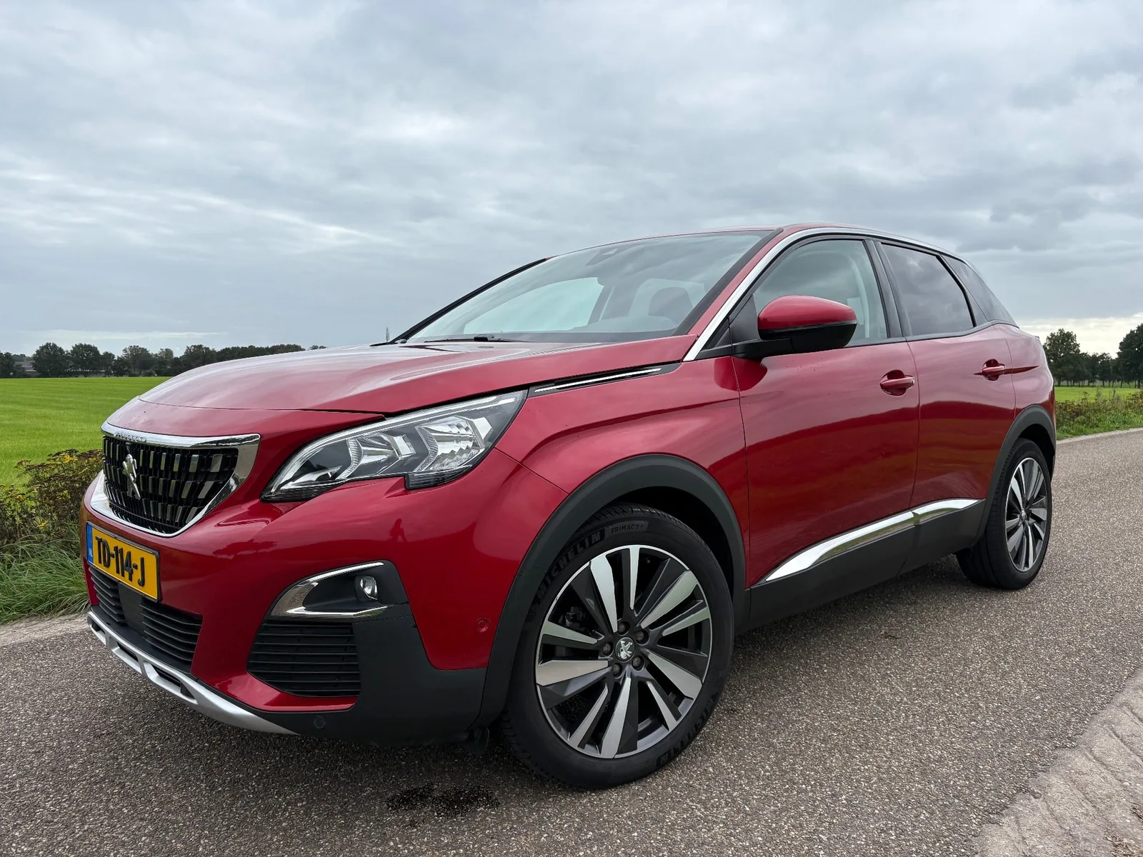 Peugeot 3008 (2018) — foto 1