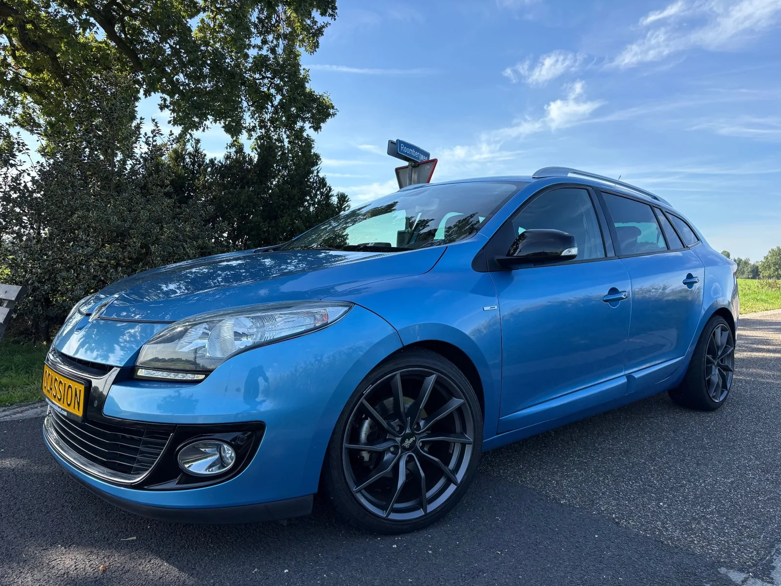 Renault Mégane (2014) — foto 1