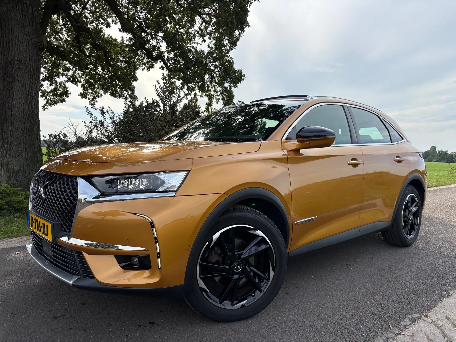 DS 7 (2018) — foto 1
