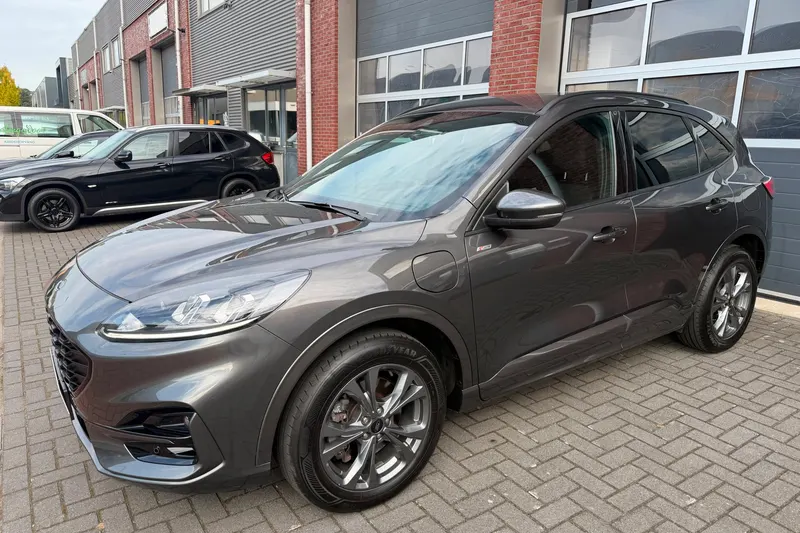 Ford Kuga (2021)