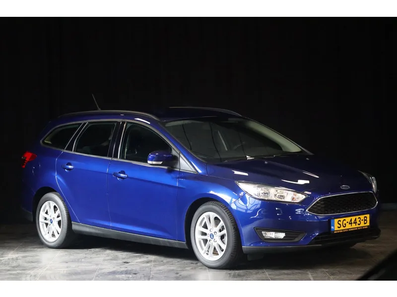 Ford Focus (2018) — foto 1