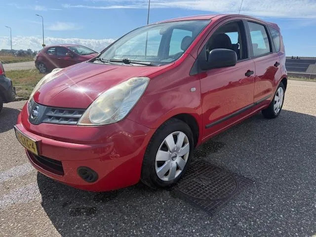 Nissan Note (2008) — foto 1