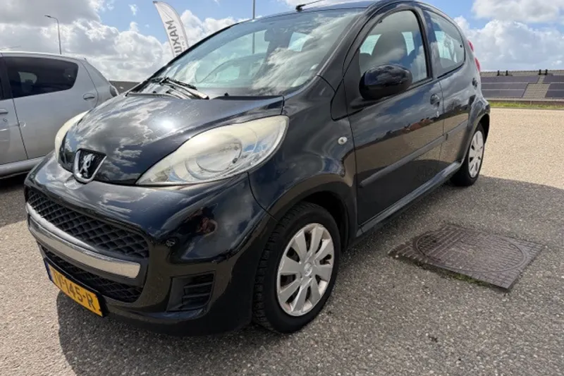Peugeot 107 (2012)