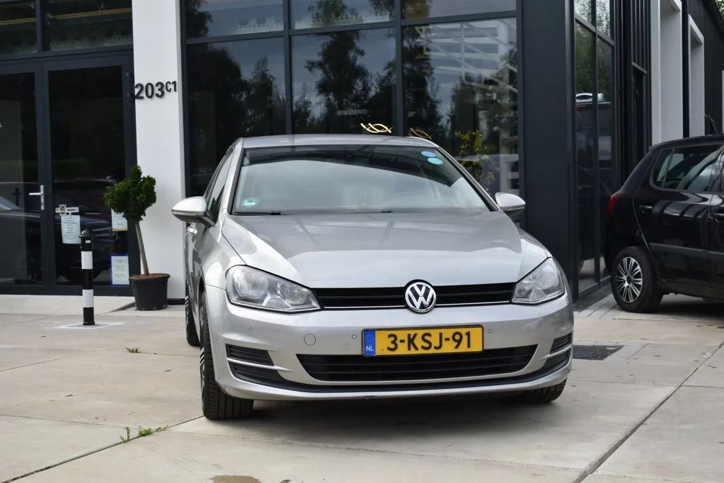 Volkswagen Golf (2013) — foto 1