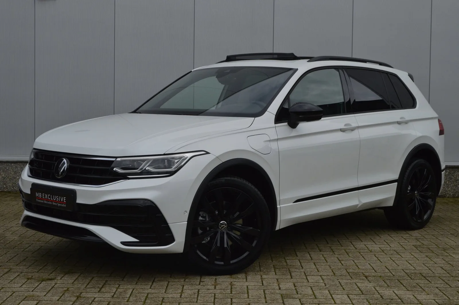 Volkswagen Tiguan (2023) — foto 1
