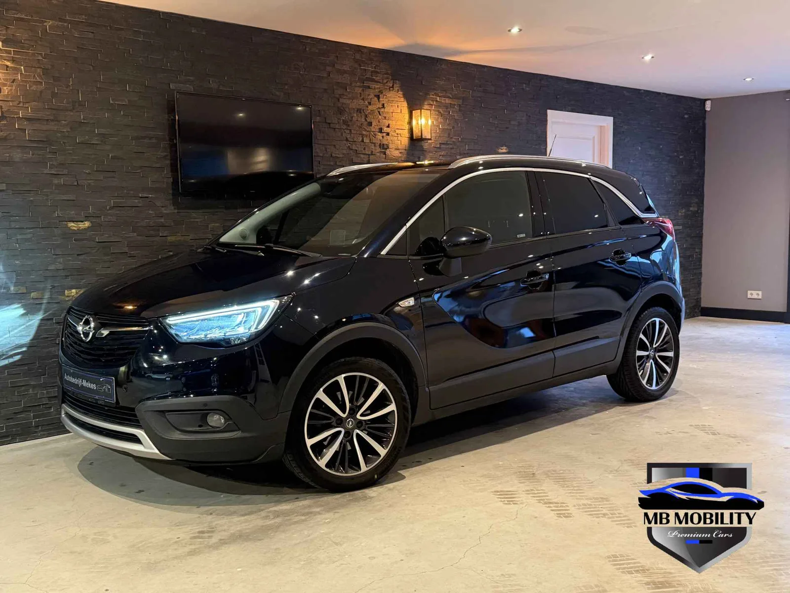 Opel Crossland (2018) — foto 1