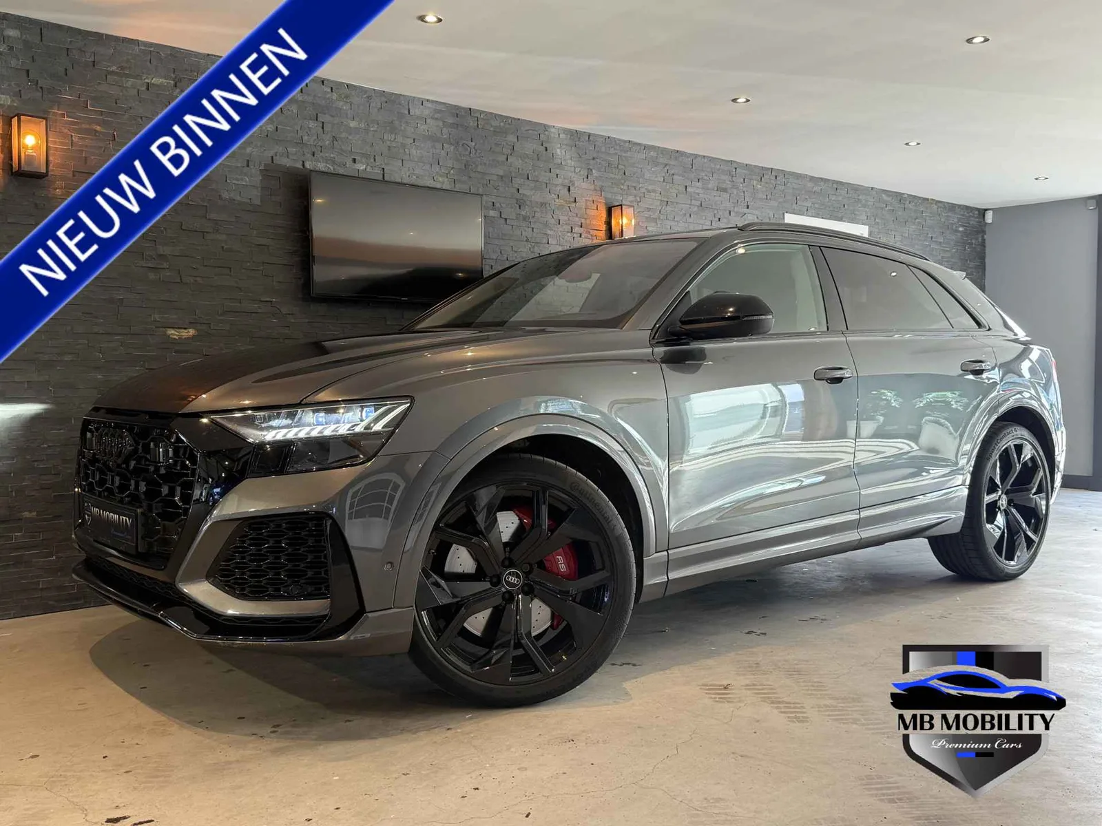 Audi Q8 (2021) — foto 1