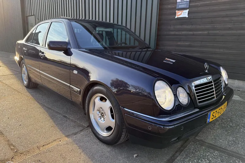 Mercedes-Benz E-Klasse (1998)