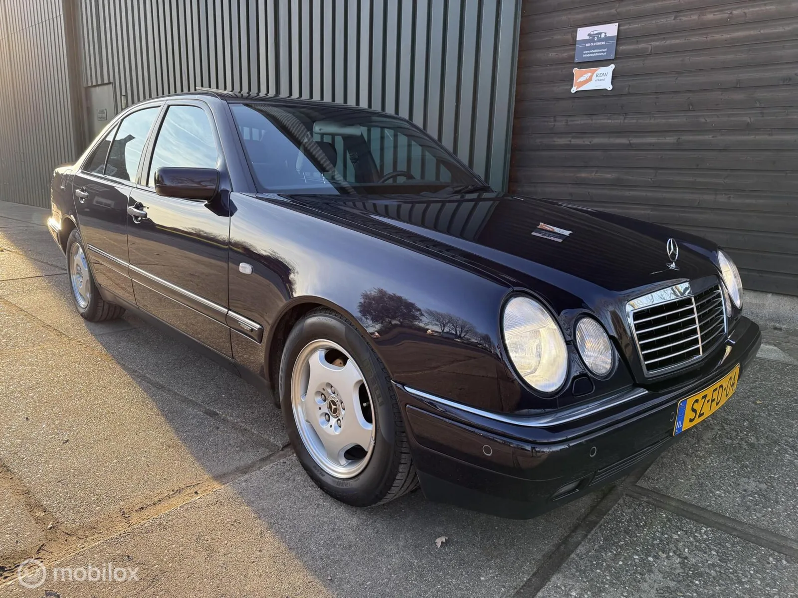 Mercedes-Benz E-Klasse (1998) — foto 1