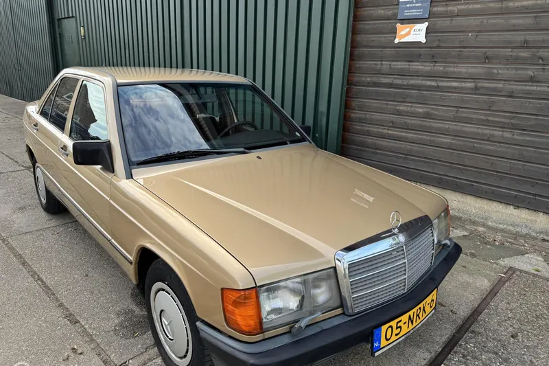Mercedes-Benz 190-Serie (1984)