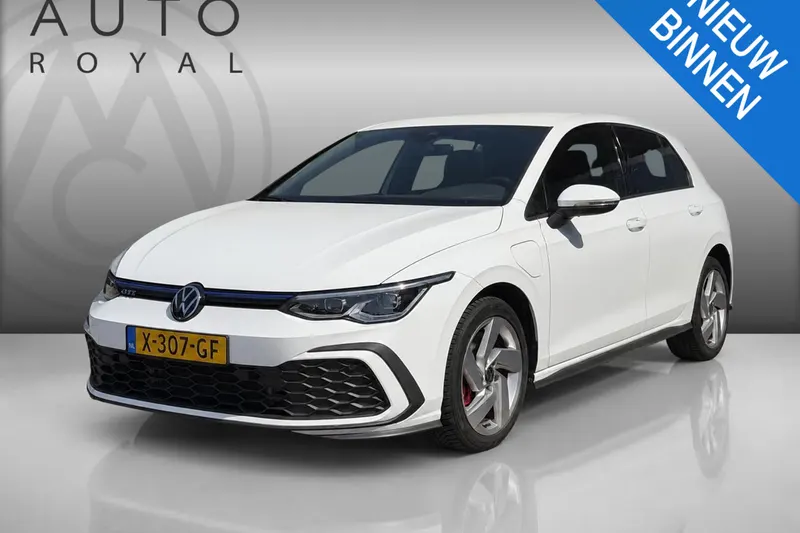 Volkswagen Golf (2021)
