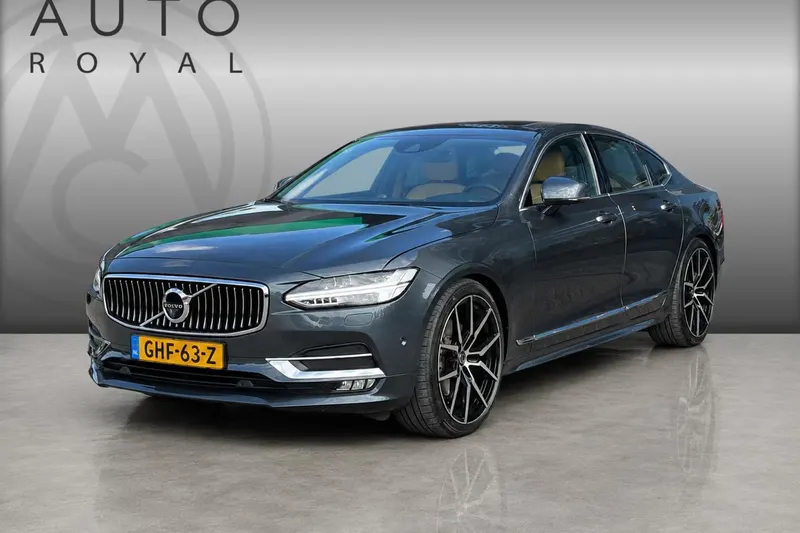 Volvo S90 (2016)