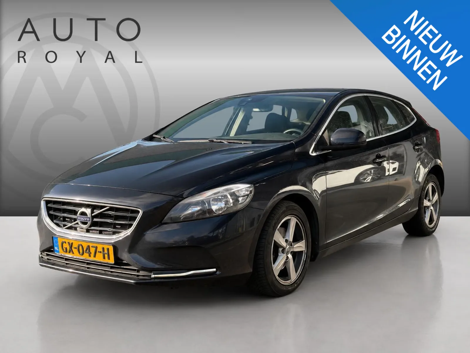 Volvo V40 (2015) — foto 1