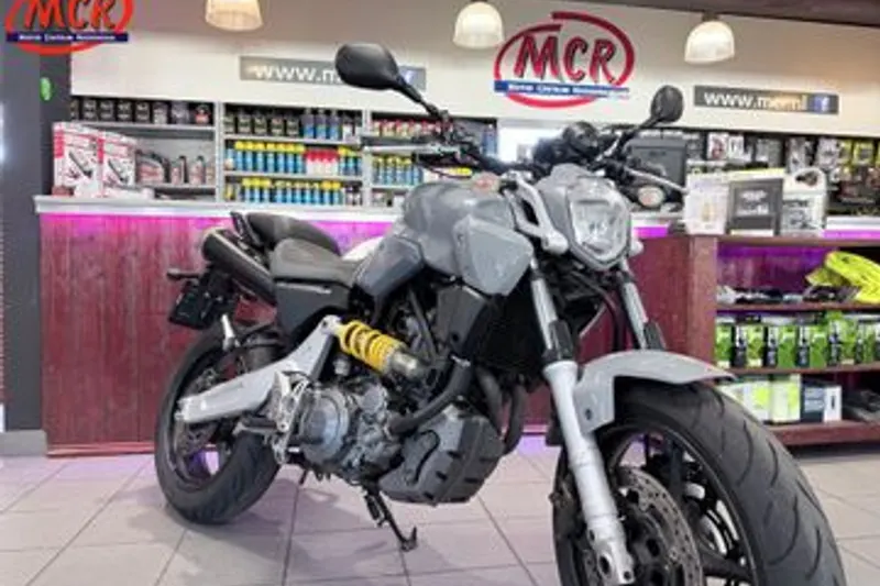 Yamaha MT-03 (2006)