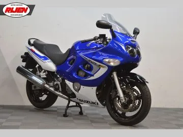 Suzuki GSX 600 (2006) — foto 1