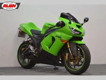 Kawasaki Ninja ZX-6R (2005) — foto 1